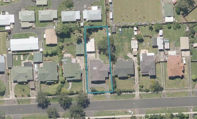 21 Boydfield Street, Whanganui East, Whanganui - Carousel 1