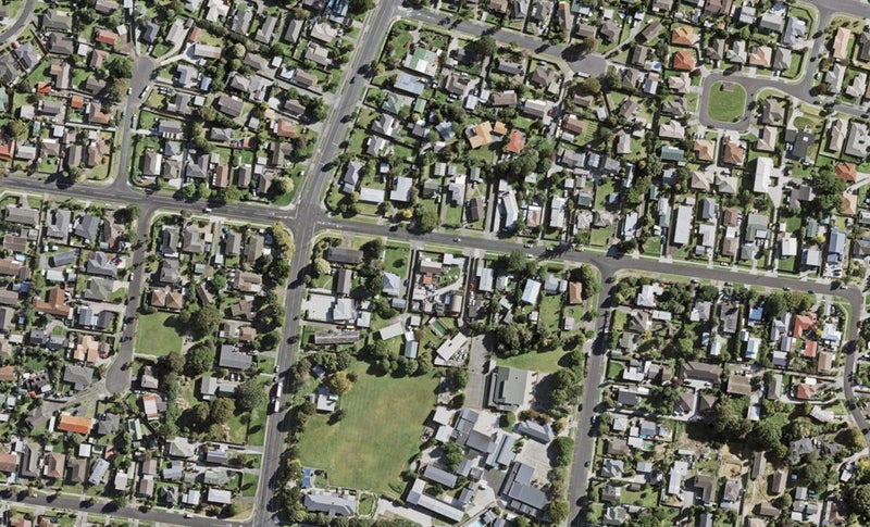 5C Blanes Road, Weymouth, Auckland - Carousel 1