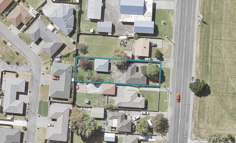 15 Fitzherbert Road, Wainuiomata, Lower Hutt - Carousel 1