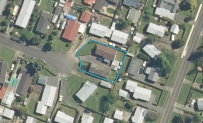 13B Creswell Place, Leamington, Cambridge - Carousel 1