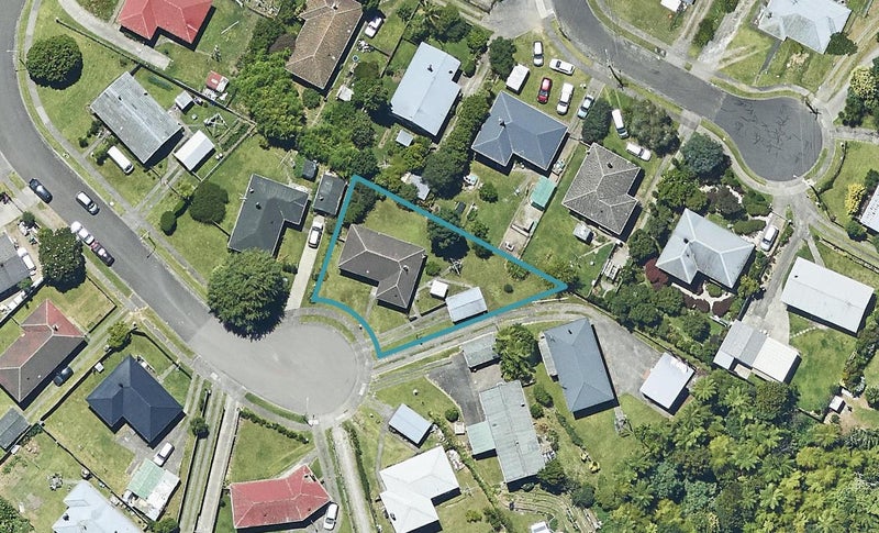 25 Jones Street, Gate Pa, Tauranga - Carousel 1