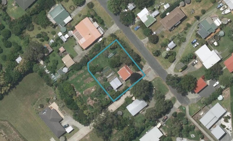 12 Leslie Street, Mangawhai - Carousel 1