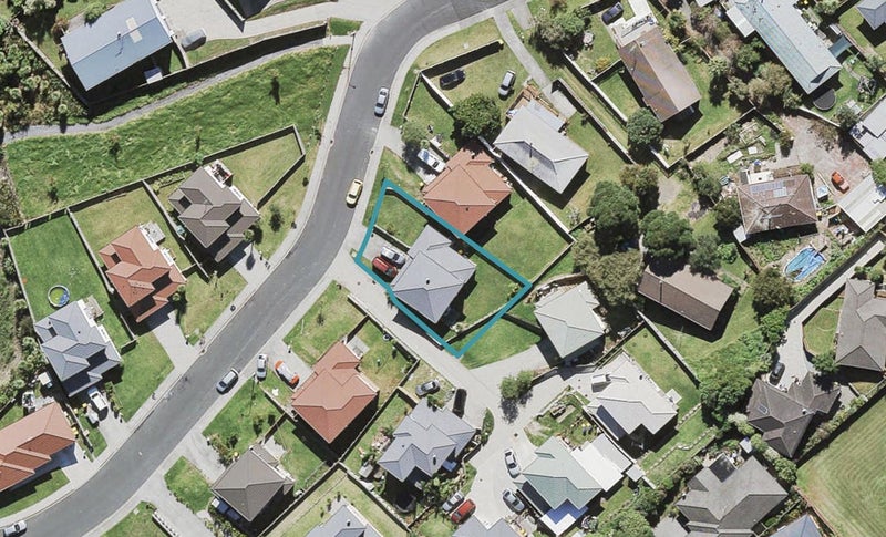 50 Claverdon Drive, Massey, Auckland - Carousel 1