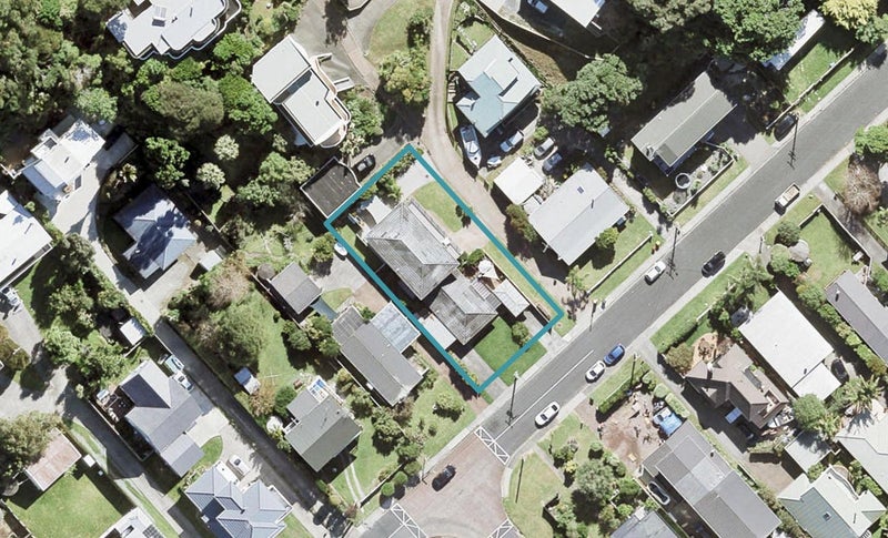 61A Mckenzie Avenue, Arkles Bay, Whangaparaoa - Carousel 1