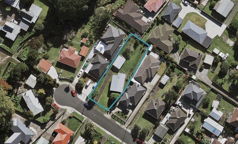7 Lloyd Avenue, Papatoetoe, Auckland - Carousel 1