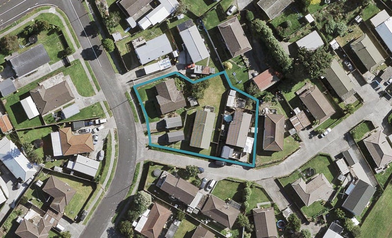3/6 Trimdon Street, Randwick Park, Auckland - Carousel 1