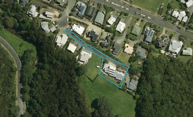 18 Anderson Place, Langs Beach, Waipu - Carousel 1