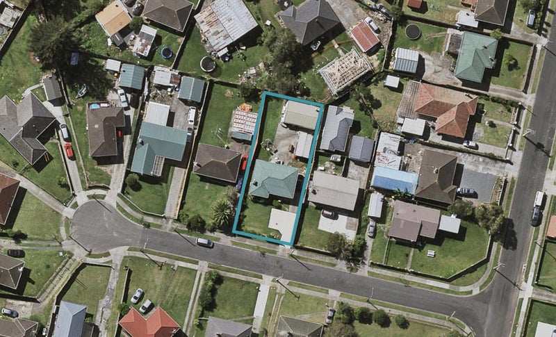 5 Angus Street, Otara, Auckland - Carousel 1