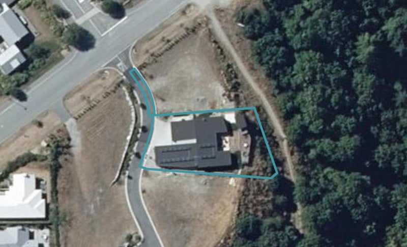 3 Stables Place, Arthurs Point, Queenstown - Carousel 1