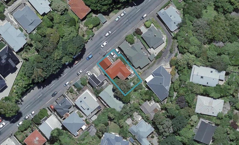117 Glenmore Street, Kelburn, Wellington - Carousel 1