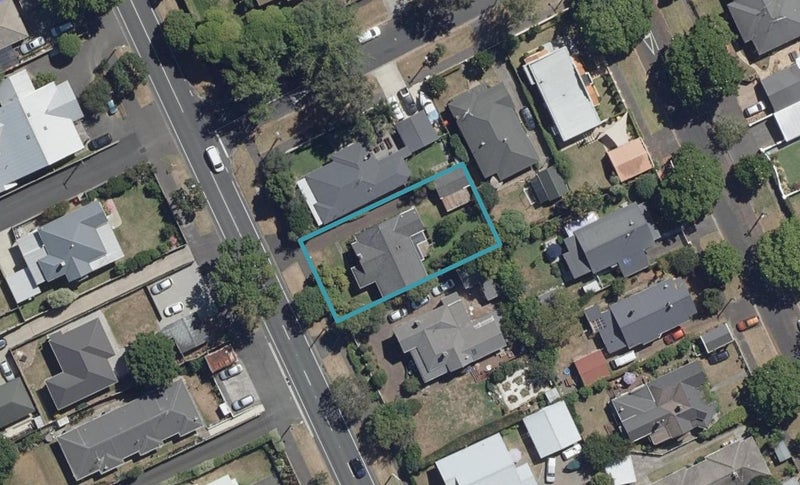 254 River Road, Claudelands, Hamilton - Carousel 1