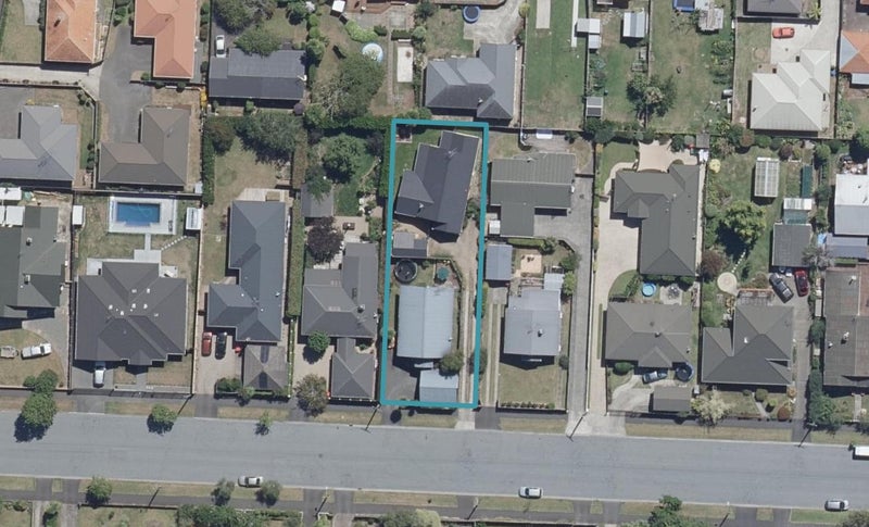 9A East Street, Claudelands, Hamilton - Carousel 1
