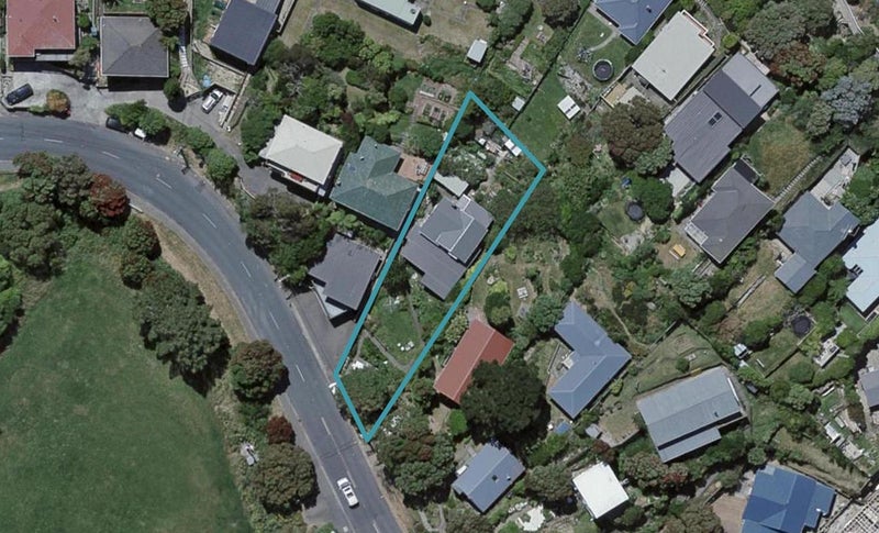 39 Houghton Bay Road, Houghton Bay, Wellington - Carousel 1