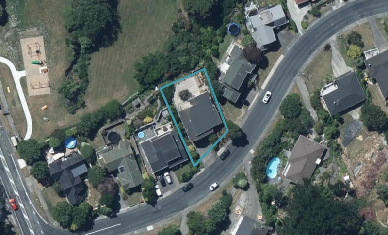 7 Bosun Terrace, Whitby, Porirua - Carousel 1