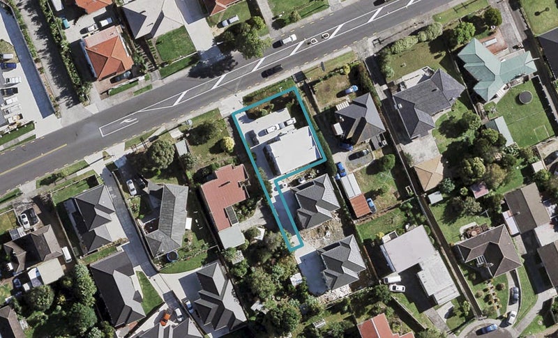 7 Orams Road, Hillpark, Auckland - Carousel 1