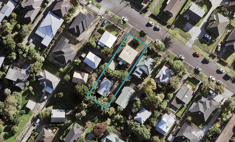 64 Alford Street, Waterview, Auckland - Carousel 1