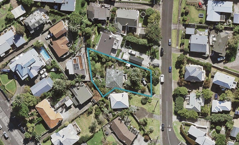 6 Alfred Street, Northcote Point, Auckland - Carousel 1