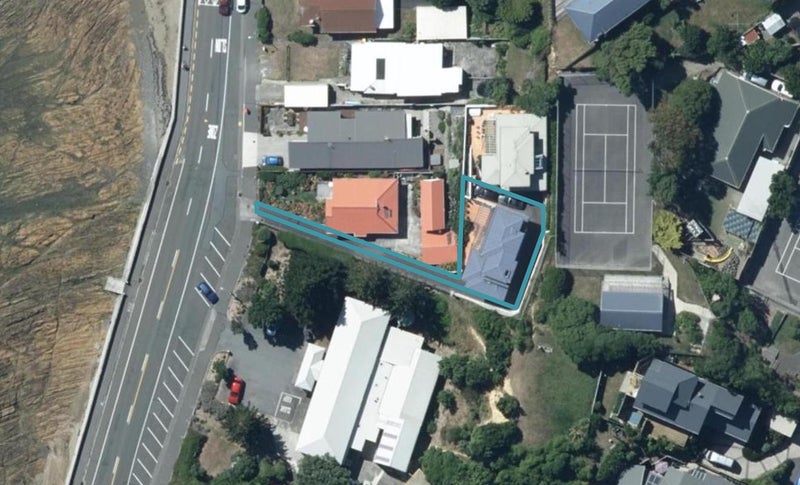 12 Sunset Parade, Plimmerton, Porirua - Carousel 1