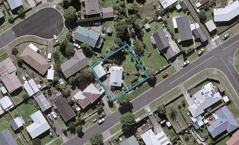 33 Rahiri Street, Waitara, Waitara - Carousel 1