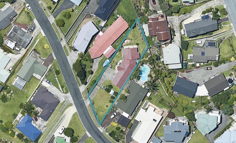 15 Vine Avenue, Maungatapu, Tauranga - Carousel 1