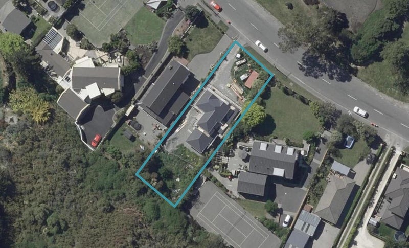 96 McCormacks Bay Road, Mount Pleasant, Christchurch - Carousel 1
