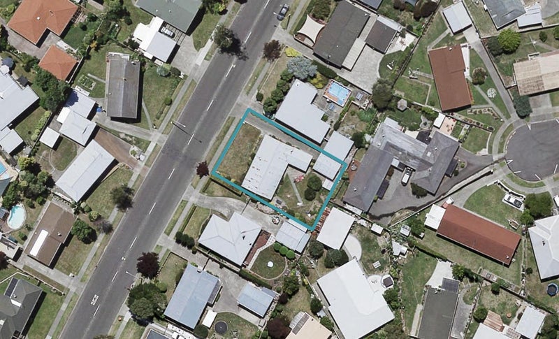 81 York Avenue, Tamatea, Napier - Carousel 1