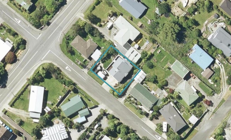 8 Sussex Street, Picton - Carousel 1