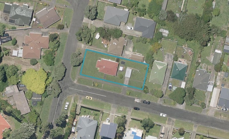 1 Toro Street, Durie Hill, Whanganui - Carousel 1