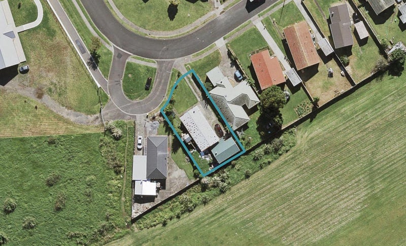 51 Calthorp Close, Favona, Auckland - Carousel 1