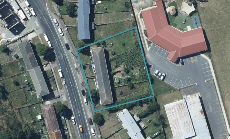 189 Champion Street, Cannons Creek, Porirua - Carousel 1