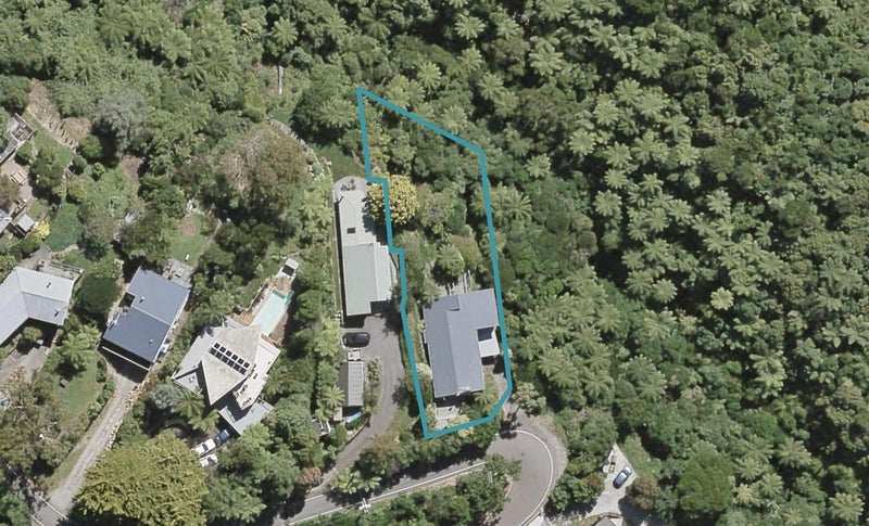 32 Gurney Road, Kelson, Lower Hutt - Carousel 1