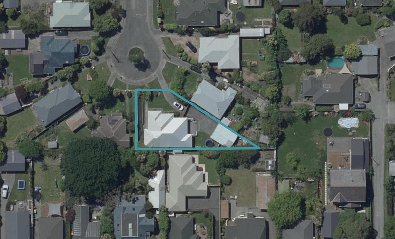 2 Bradford Avenue, Sydenham, Christchurch - Carousel 1
