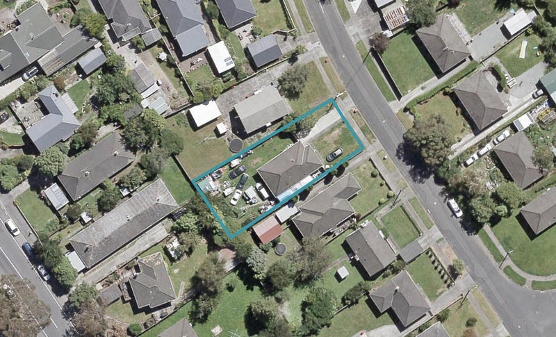 31 Davis Crescent, Elderslea, Upper Hutt - Carousel 1