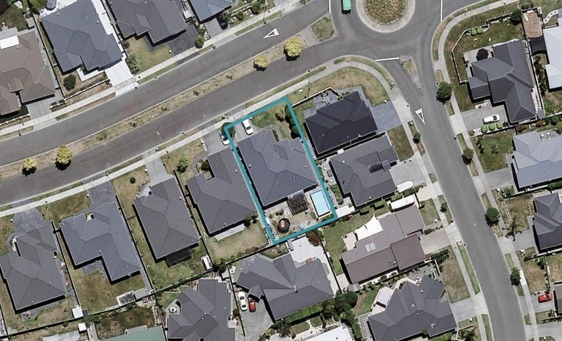 17 Pacific Avenue, Poraiti, Napier - Carousel 1