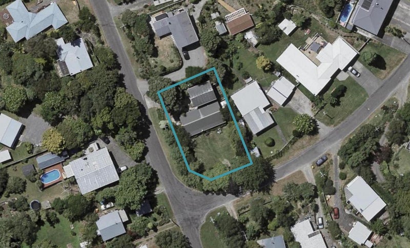 1 Kahu Road, Otaihanga, Paraparaumu - Carousel 1