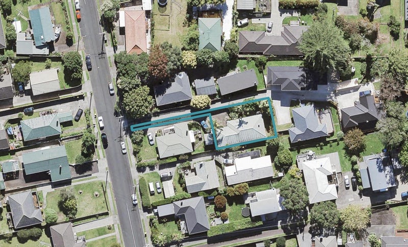 37A Gilliam Street, New Lynn, Auckland - Carousel 1