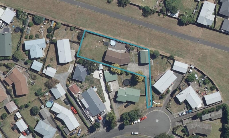 19 Katherine Place, Melville, Hamilton - Carousel 1