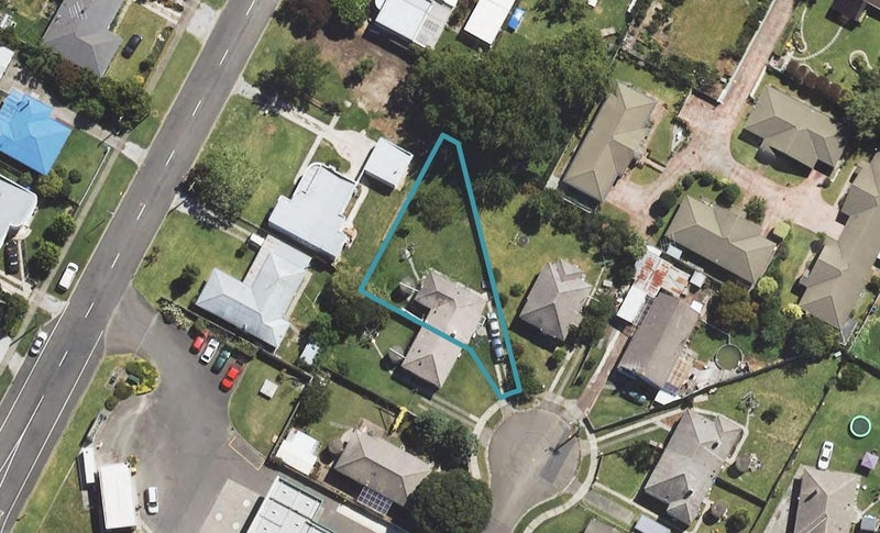 10 Maude Street, Kaiti, Gisborne - Carousel 1