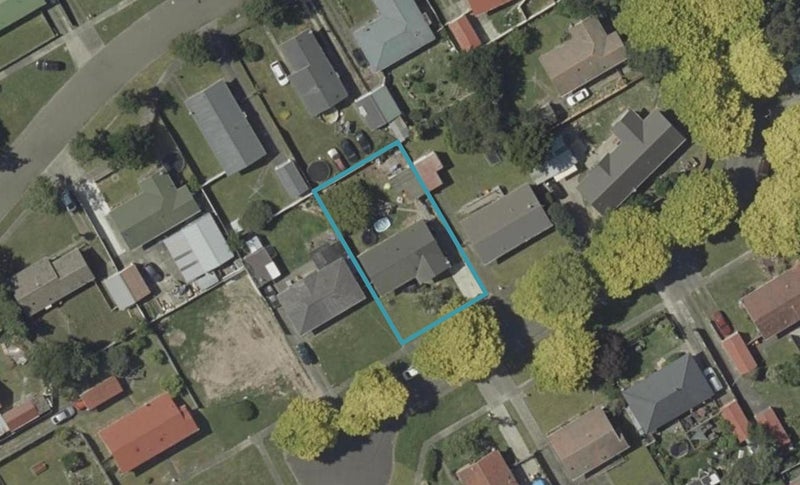 12 Otaki Place, Westbrook, Palmerston North - Carousel 1