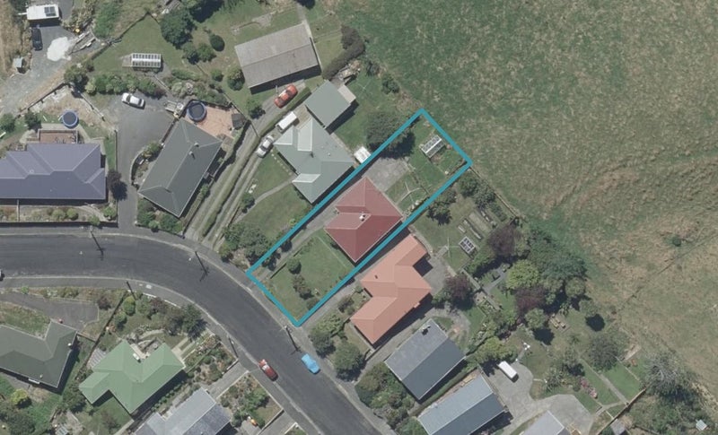 19 Truby King Crescent, Liberton, Dunedin - Carousel 1