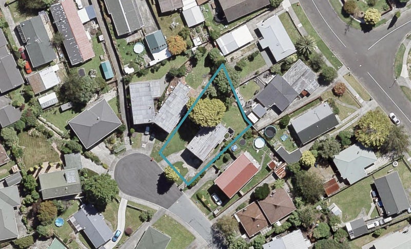 18 Dakota Grove, Totara Park, Upper Hutt - Carousel 1