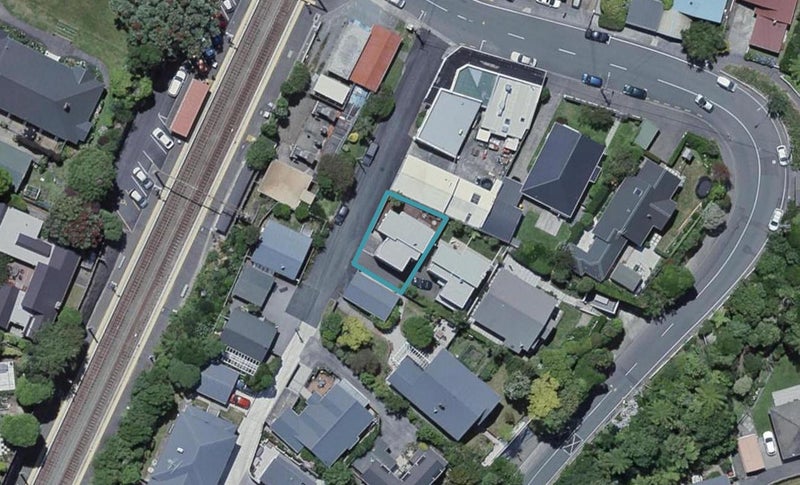 18A Cashmere Avenue, Khandallah, Wellington - Carousel 1