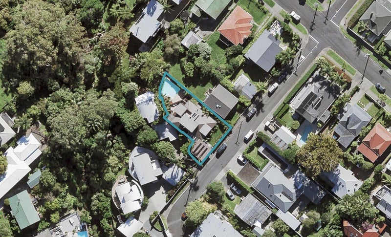 10 Edgars Road, Westmere, Auckland - Carousel 1