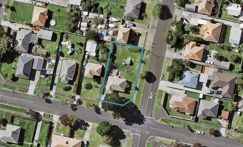 46 Anderson Avenue, Point England, Auckland - Carousel 1