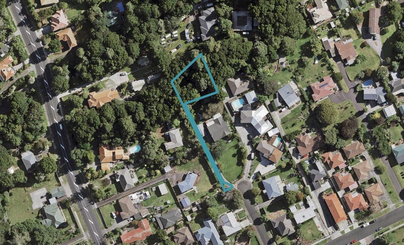 4 Knights Drive, Hillpark, Auckland - Carousel 1