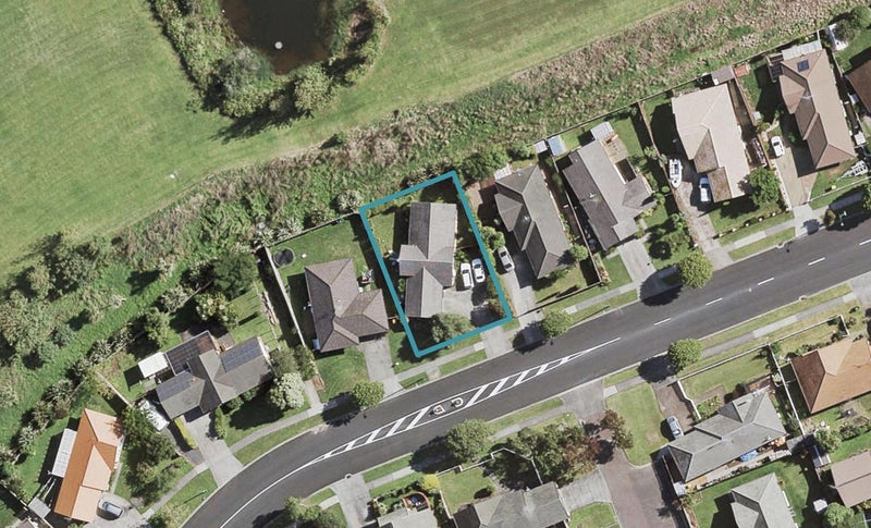 100 Riverton Drive, Randwick Park, Auckland - Carousel 1