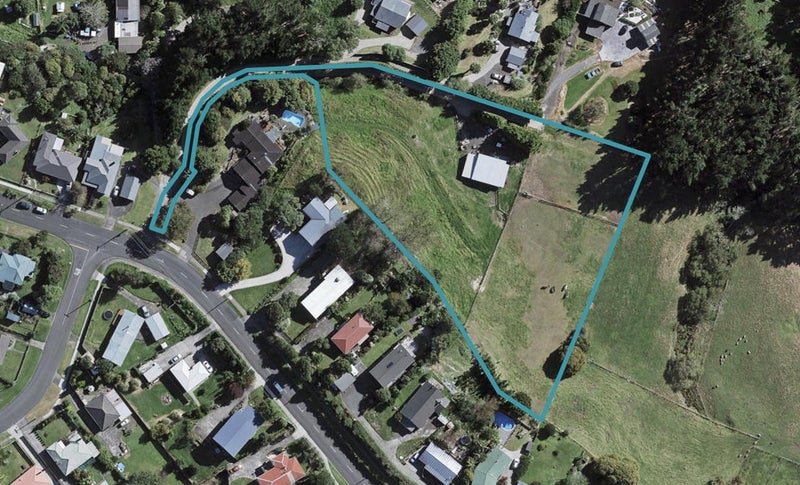 46D Victoria Avenue, Waiuku, Waiuku - Carousel 1