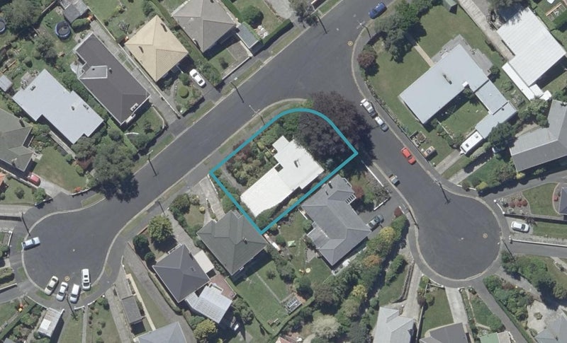 37 Derwent Street, Helensburgh, Dunedin - Carousel 1