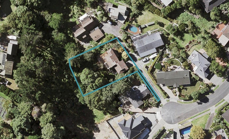 29 Copperfield Terrace, Mellons Bay, Auckland - Carousel 1