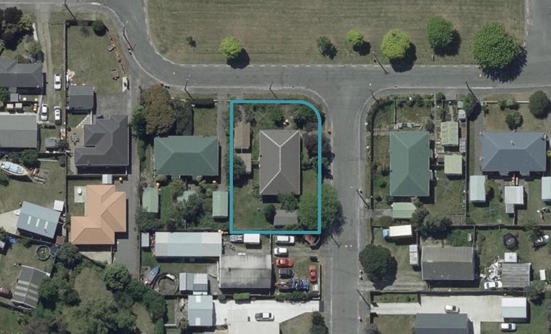 2 Griffiths Avenue, Linwood, Christchurch - Carousel 1
